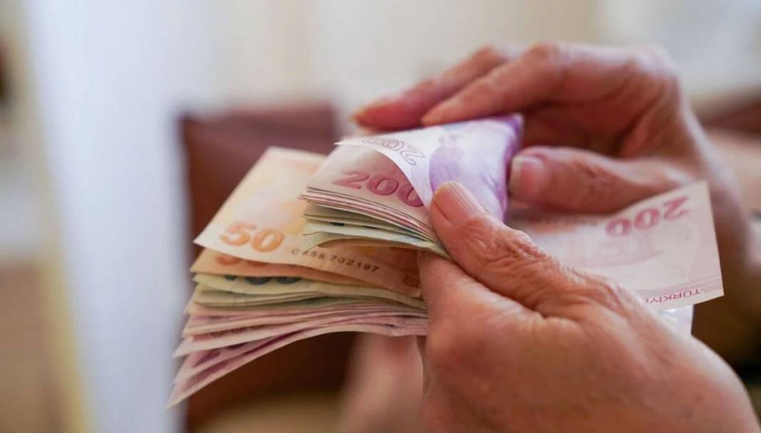 Emekli ve memurun maaşı ne kadar olacak? Temmuz zammında yeni senaryo 8